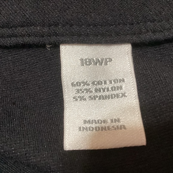 Fashion Bug Black Zip Pocket Petite Pants Size 18WP Business Casual Cotton Blend - Picture 8 of 9